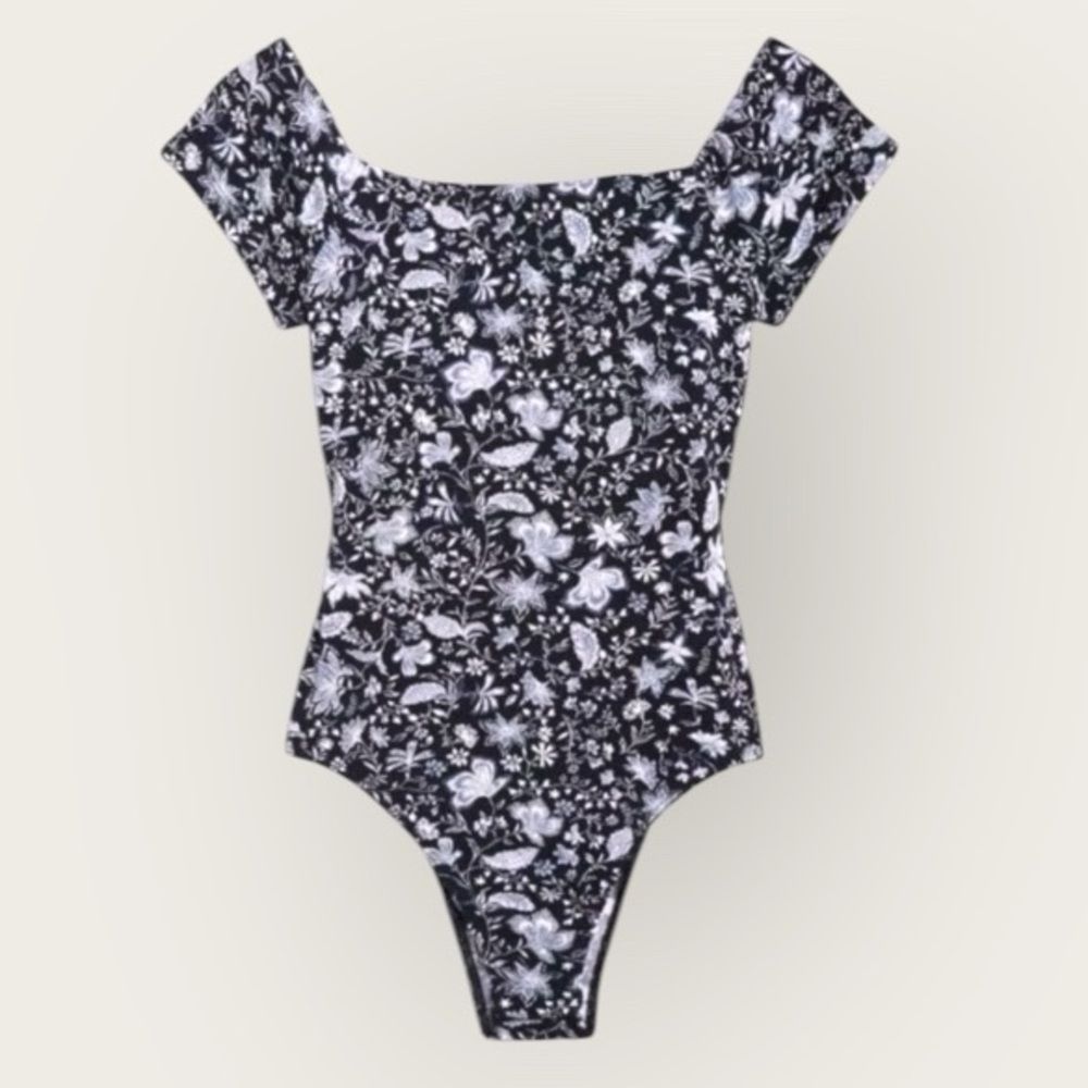 NWOT Lush‎ x Stitch Fix Women’s Sammi Cut Out Bodysuit Floral Bodycon